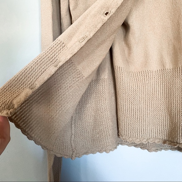 Premiere Collection • Vintage Tank Top & Cardigan Set - Picture 2 of 7